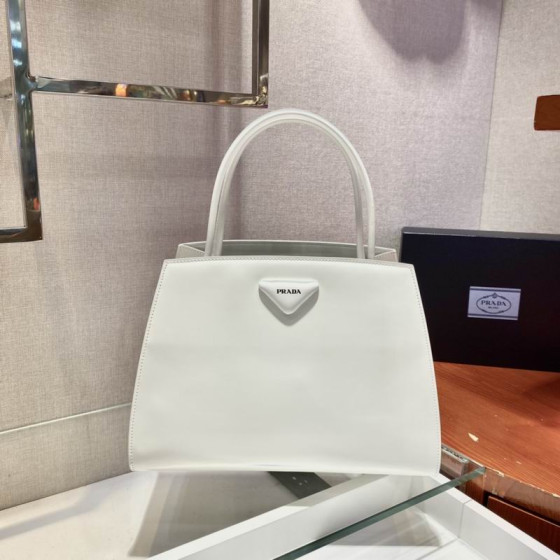 1BA328 31x23x14.5cm ap 13